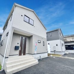 断熱等級5！太陽光パネル付住宅♪
