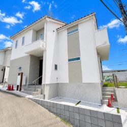 開放感のある角地でゆとりの暮らし♪