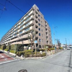 駅まで徒歩9分空気も変わる家♪ 駅まで徒歩9分空気も変わる家♪