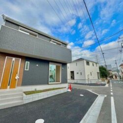 生活便利な立地・新規分譲全10棟！残り1邸