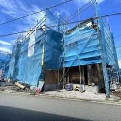 ＼ 地震に強い家 東橋本4丁目新築 ／  性能評価のある安心住宅♪ 幼稚園・小学校なども近くにあり♪  子育て世代の方でも安心の立地ですよ♪