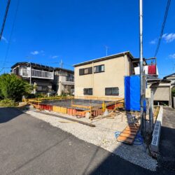 \ 収納力のあるデザイン住宅 / \ 収納力のあるデザイン住宅 /