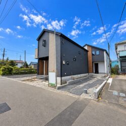 買い物近く住環境良好♪