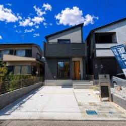 南道路で陽当良好♪長期優良住宅♪